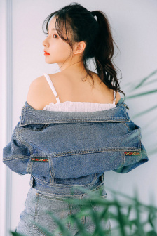 美丽的姑娘免费观看